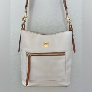 Dooney & Bourke White Leather Raleigh Roxy Bag Webbed Shoulder Crossbody